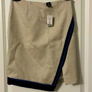 NWT 00P - Gorgeous tan skirt with blue/black accent | White House Black Market